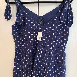 Never worn Tie Gap tank